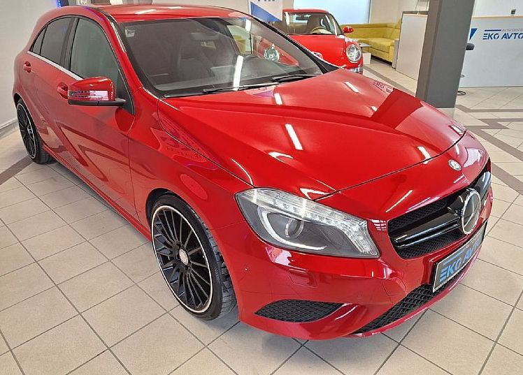 Zunanja slika - Mercedes-Benz A-Razred - A 180 ALU 19-NAVI-PDC-LED-SAMO 124000KM-KOT NOV-G - 2