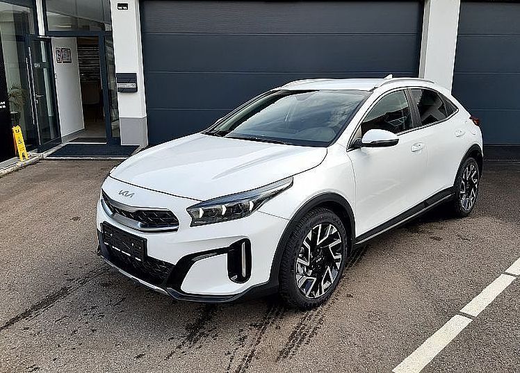 Zunanja slika - KIA XCeed - 1.6 T-GDi EX Way+ ISG. M T 110 kW - 1