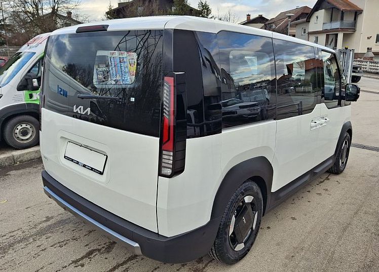 Zunanja slika - KIA PV5 - 71.2 kWh baterija 120 kW 163 KS  Quantum - 4
