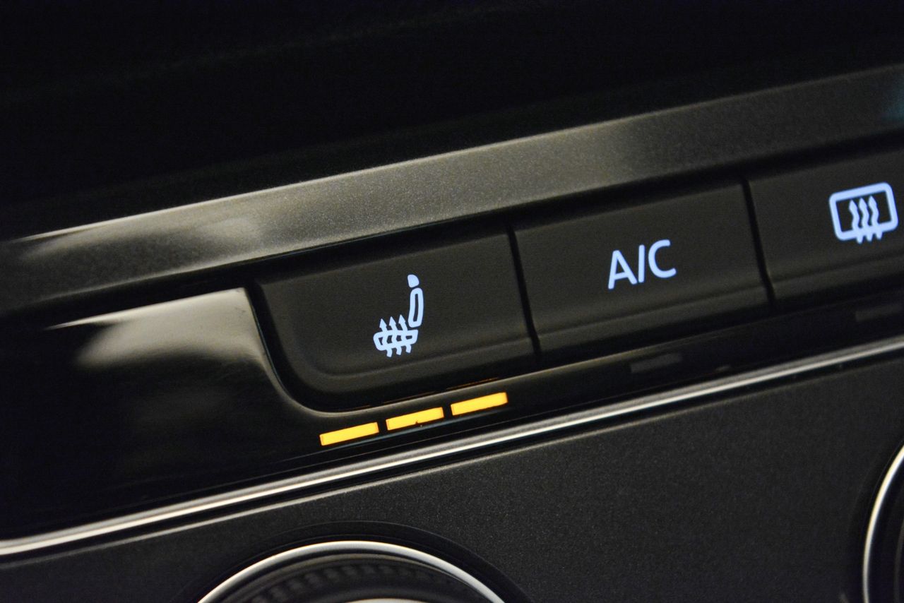 Zunanja slika - VW Tiguan - 1.5TSI Comfortline LED-ALU-PDC - 14