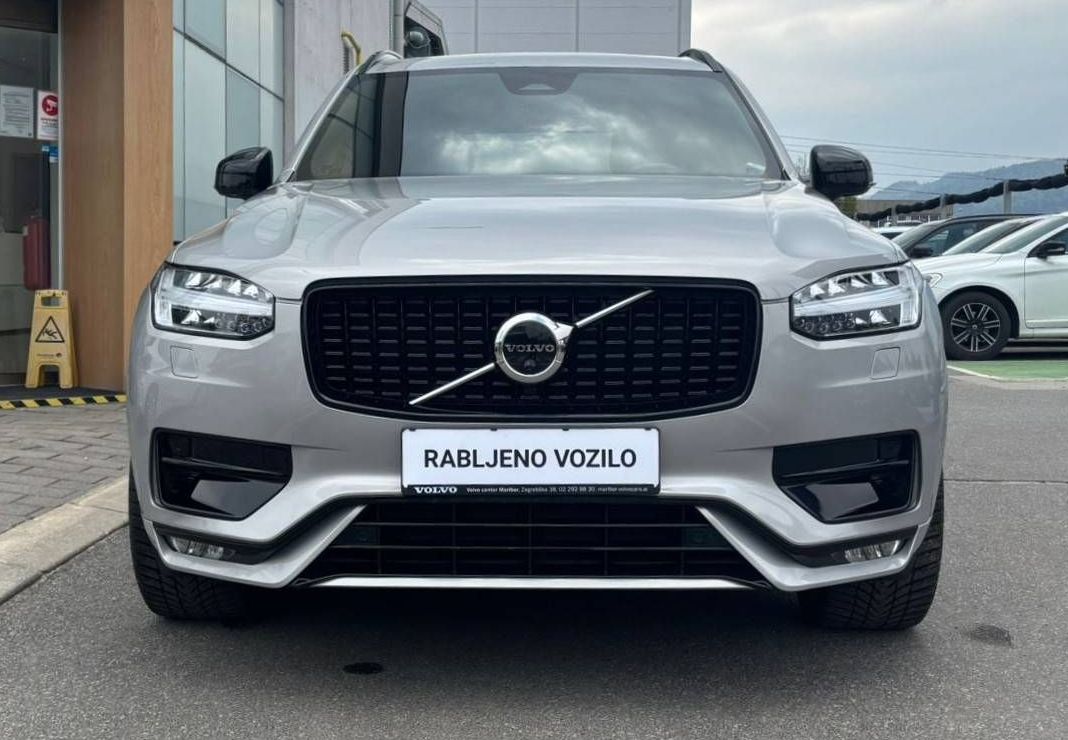 Zunanja slika - Volvo XC90 - B5D AWD Plus Dark Avt. SLO-ZRAČNO-HAR KARDON-PANO - 2