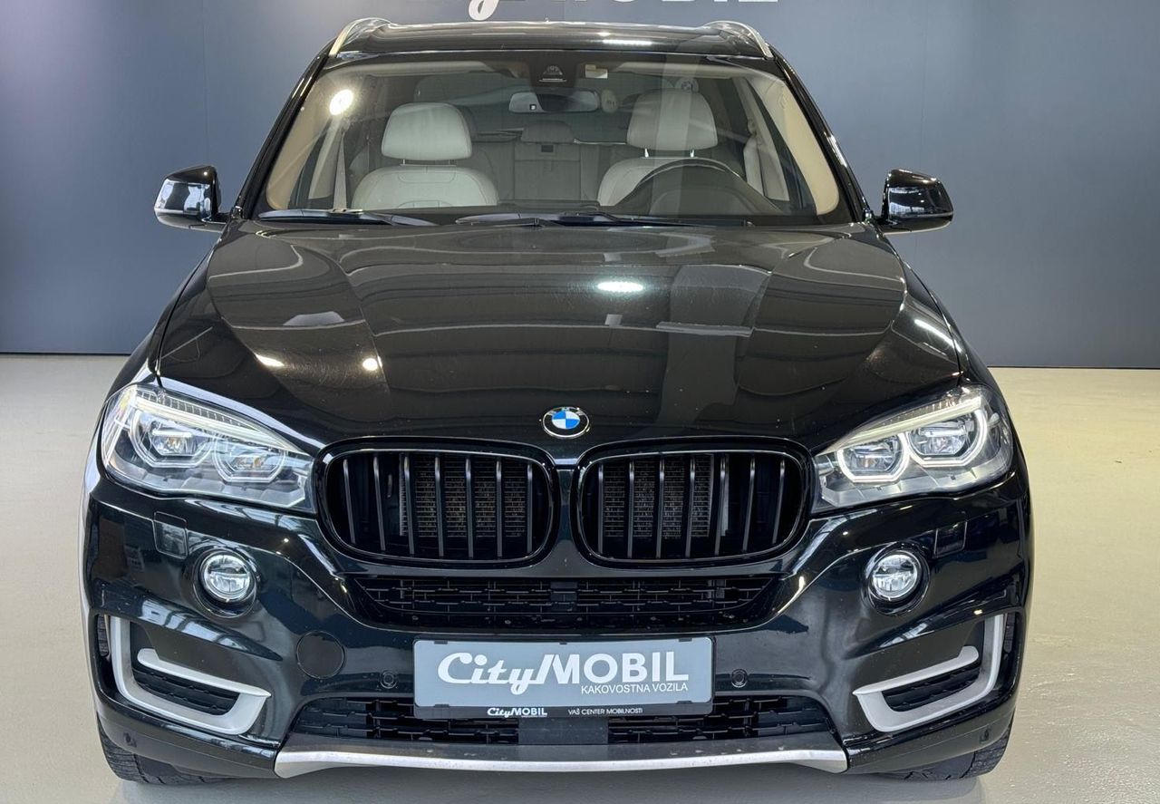 Zunanja slika - BMW X5 - serija : SLO-XDRIVE-M PAKET-NAVI-MEMORY-KAMERA-USNJE-ALU - 3