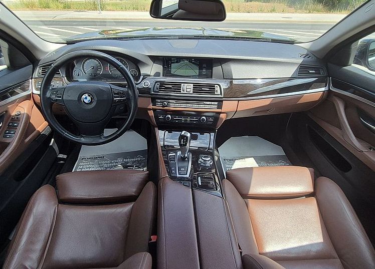 Zunanja slika - BMW Serija 5 - : 530i AUT. SPORT 272ks °HUD °USNJE °ALU 18 - 9