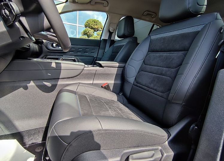 Zunanja slika - Citroën C5 Aircross - Shine 136 Hybrid e-DCT6 - 6