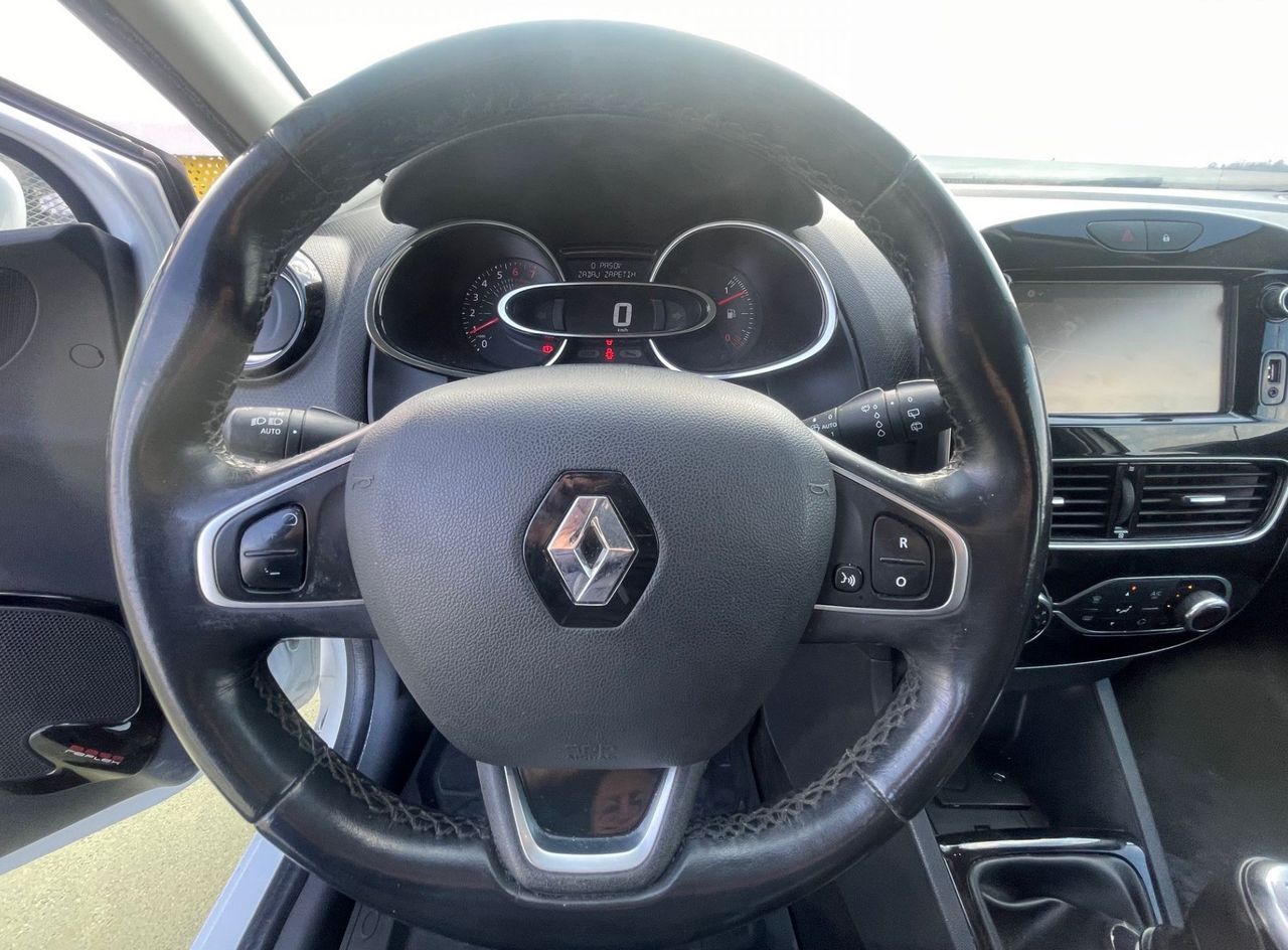 Zunanja slika - Renault Clio - Intens 1.2 16v 2XPDC.LED.DELNO USNJE. - 18