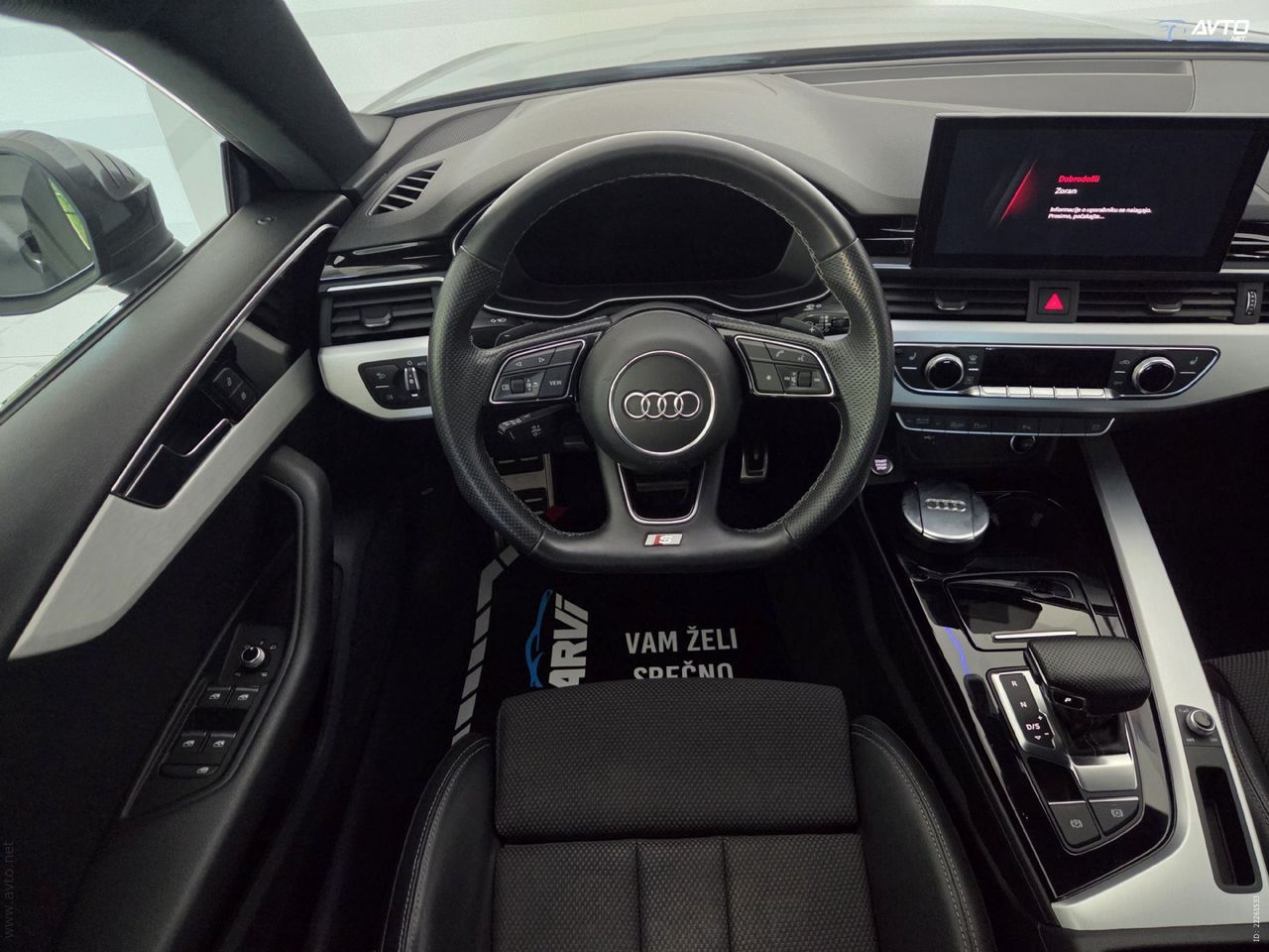 Notranja slika - Audi A5 - Sportback 40 TDI S line S tronic - 13