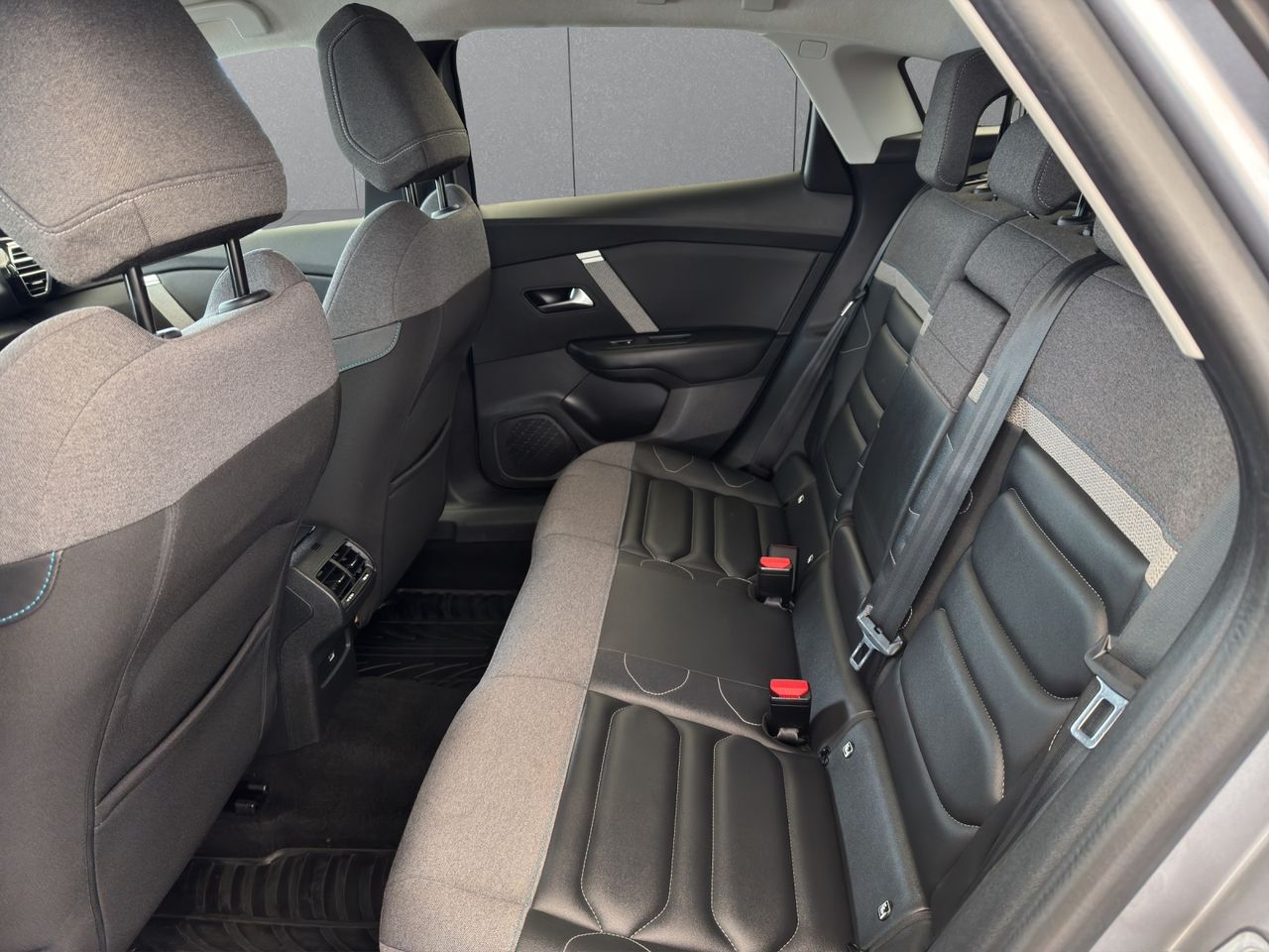 Zunanja slika - Citroën C4 - 1,2 PureTech 130 Feel - 7