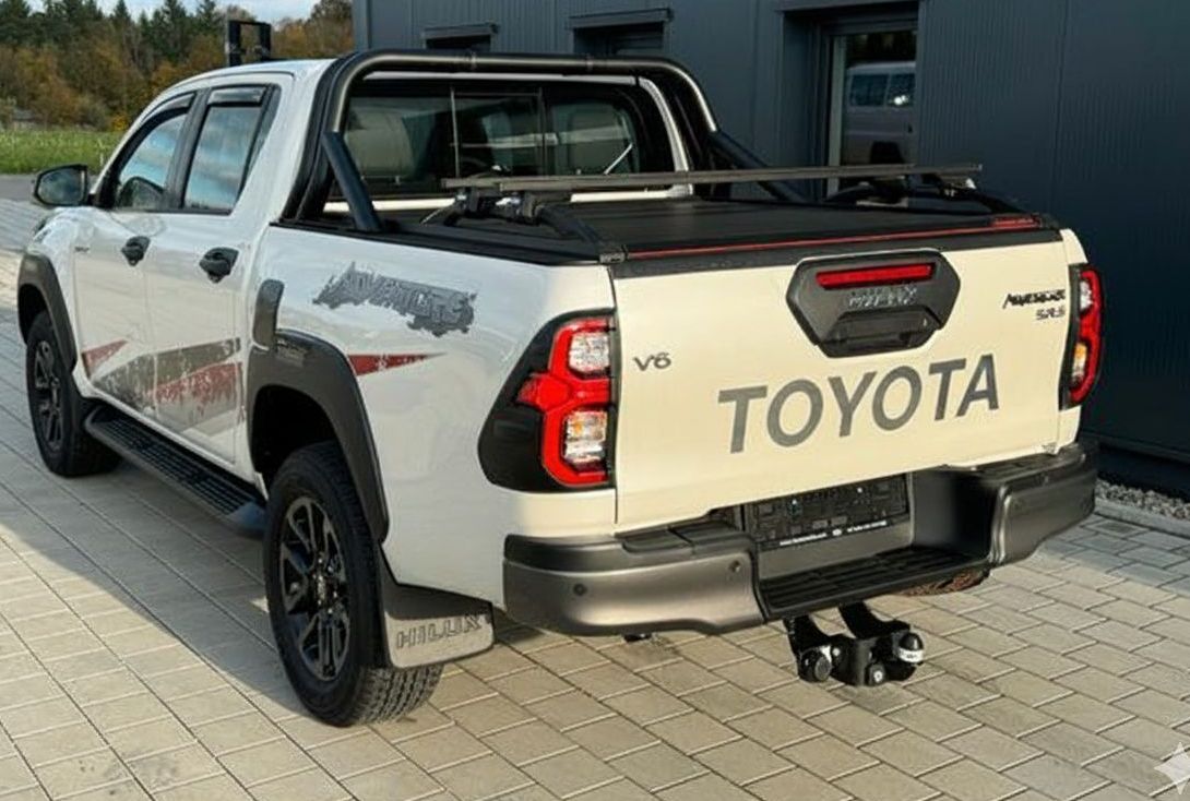 Zunanja slika - Toyota Hilux - V6 4.0 + dod.oprema - 2