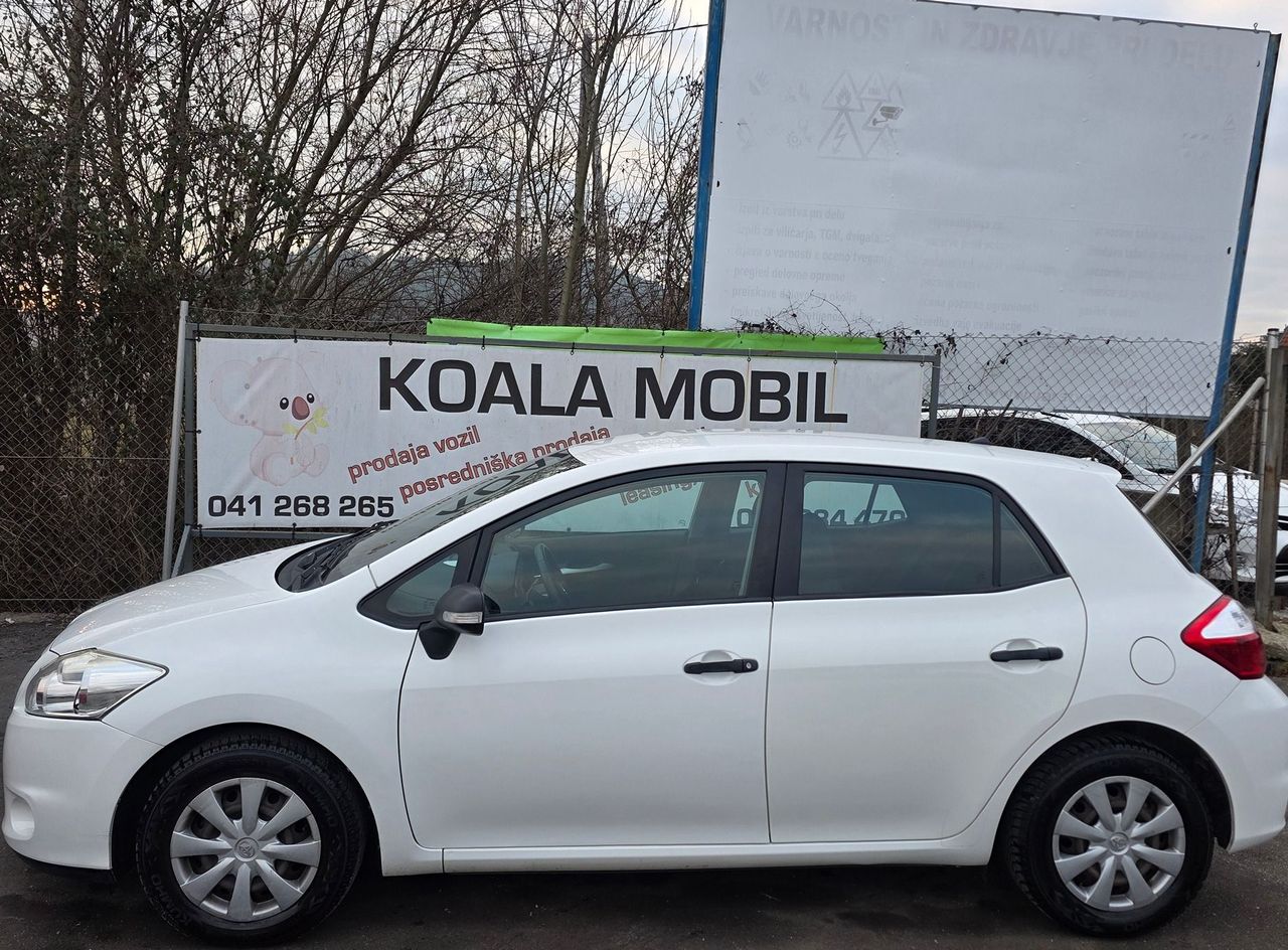 Zunanja slika - Toyota Auris - 1.33 Dual VVT-i Luna KLIMA-SLOVENSKA-1.LASTNIK - 7