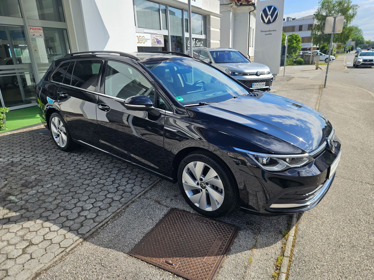 Zunanja slika - VW Golf - 2.0 TDI Style DSG - 2