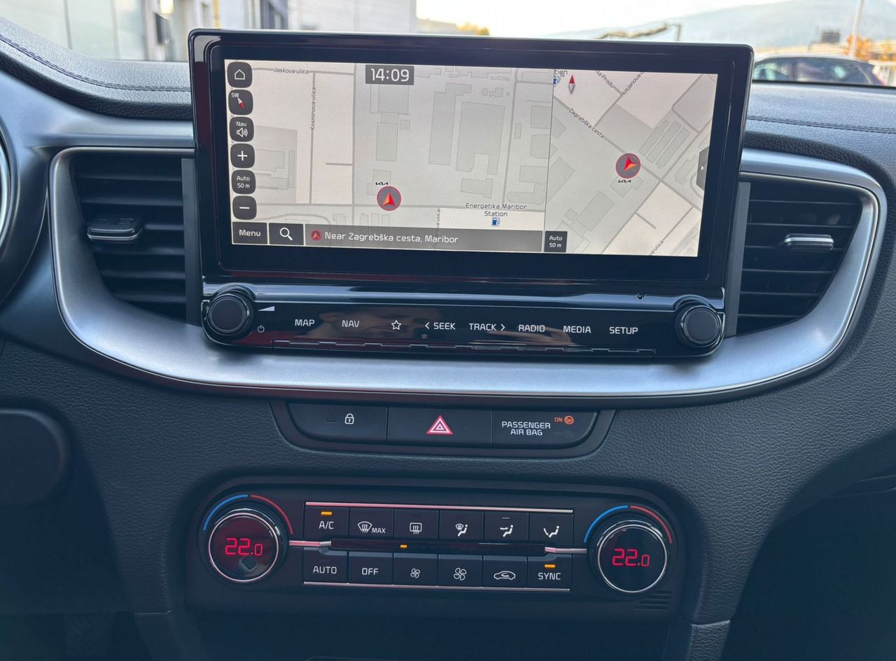 Zunanja slika - KIA Ceed - 1.0 T-GDi LX Champion+ ISG. M T 74 kW - 14