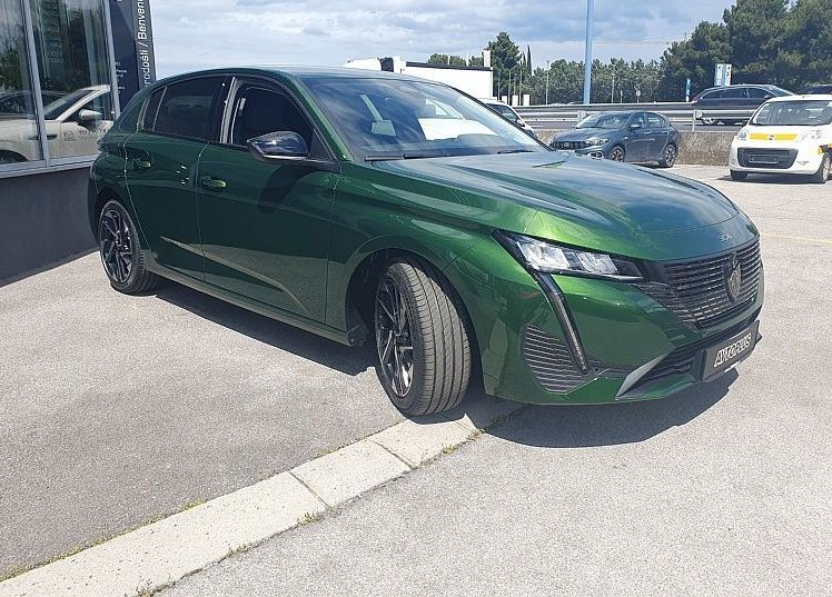 Zunanja slika - Peugeot 308 - Allure 1.5 B-HDi 130 EAT8 - SLO - ODLIČEN - 4