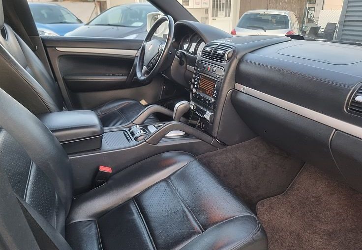 Zunanja slika - Porsche Cayenne - 3.0 TD 4X4 Tiptronic - HITRI KREDIT BREZ POLOGA - 9