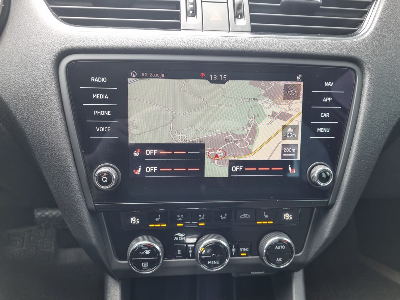 Zunanja slika - Škoda Octavia - COMBI 2.0 TDI 110 kW DSG MENJALNIK - TOP OPREMA - 17