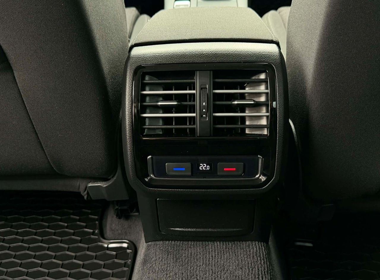 Zunanja slika - VW Passat - 2.0 TDI-H LINE-185.000km-VIRTUAL-LIZING ZA TUJCE-. - 15