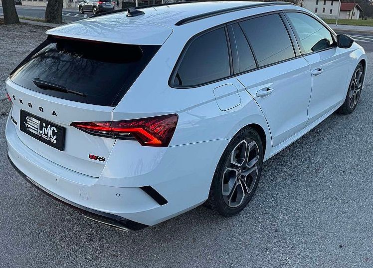 Zunanja slika - Škoda Octavia - RS 2.0 TSI 245ks °FULL LED° °AUT+F-1° °19-COL° - 5