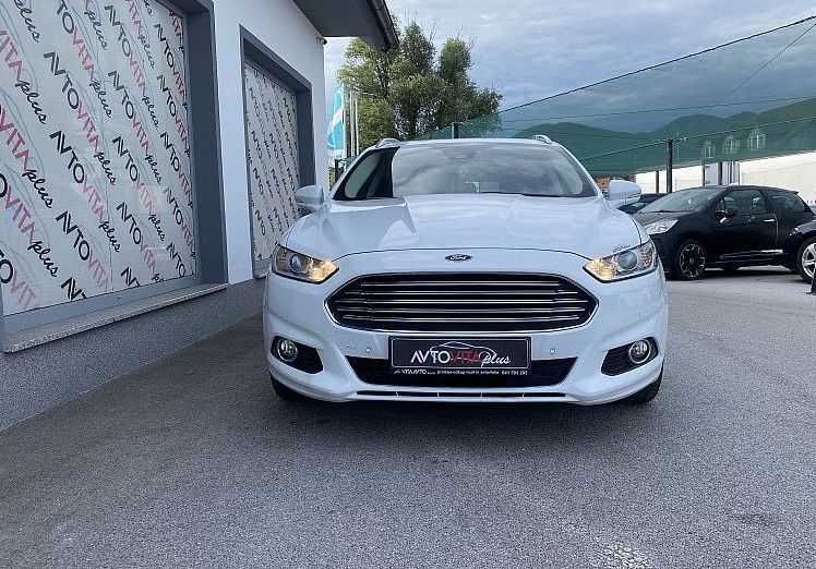 Zunanja slika - Ford Mondeo - 2.0 TDCi 110 kW Titanium AWD PANORAMA RADAR KAME.. - 2