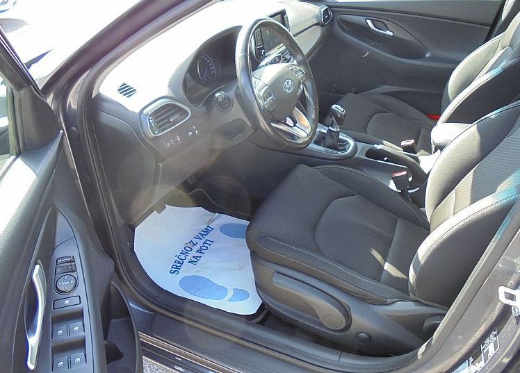 Zunanja slika - Hyundai i30 Wagon - 1.4 T-GDI STYLE°Multimedija°DAB°PLUS°RG°1.LASTNIK - 6