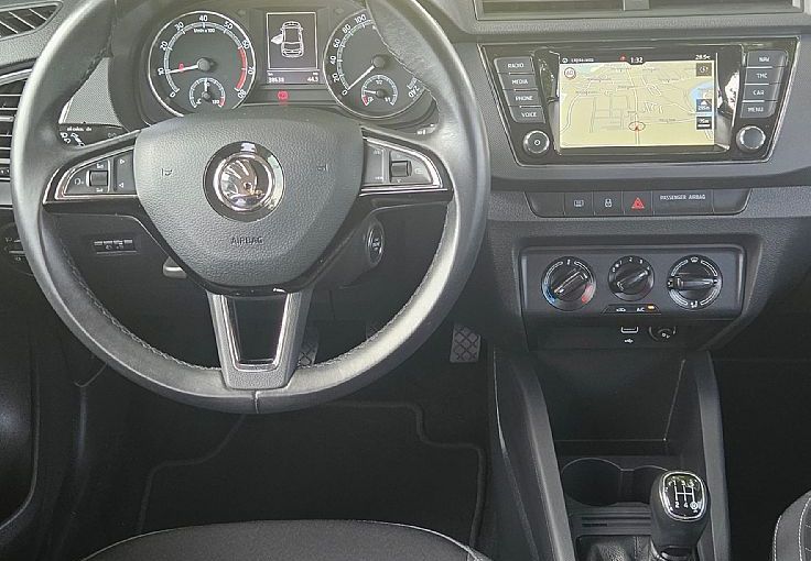 Zunanja slika - Škoda Fabia - 1.0 60ks °1.LASTNIK° °16-COL° °NAVIGACIJA °LED° - 10