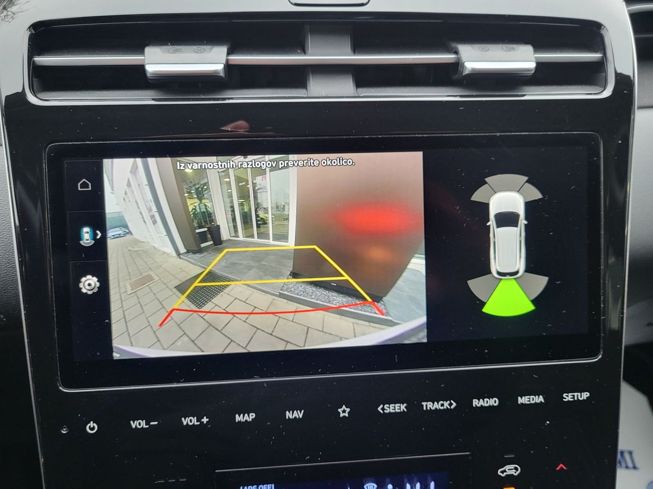 Zunanja slika - Hyundai Tucson - 1.6 T-GDI PREMIUM slo-1last-navi-alu-pdc-kamera - 15