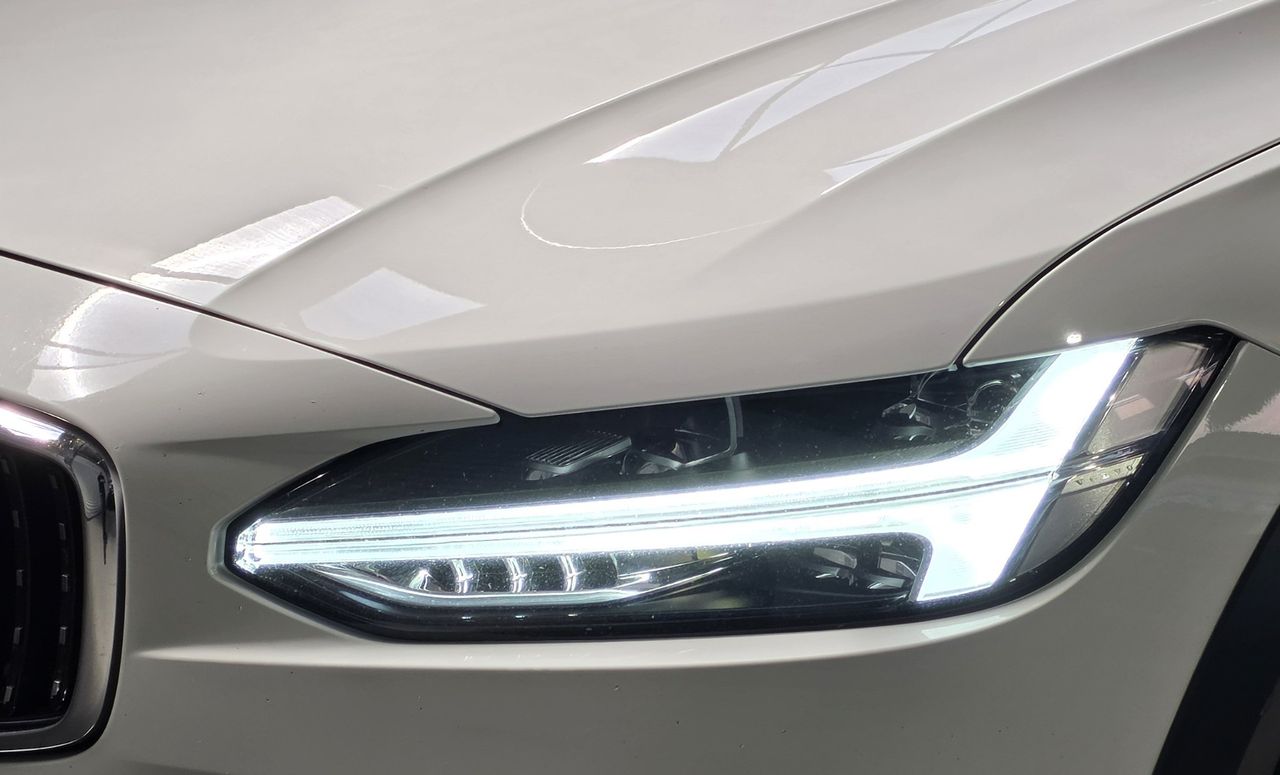 Zunanja slika - Volvo V90 - Cross Country D5 AWD Pro Avt. USNJE PANO ACC LANE LED - 22