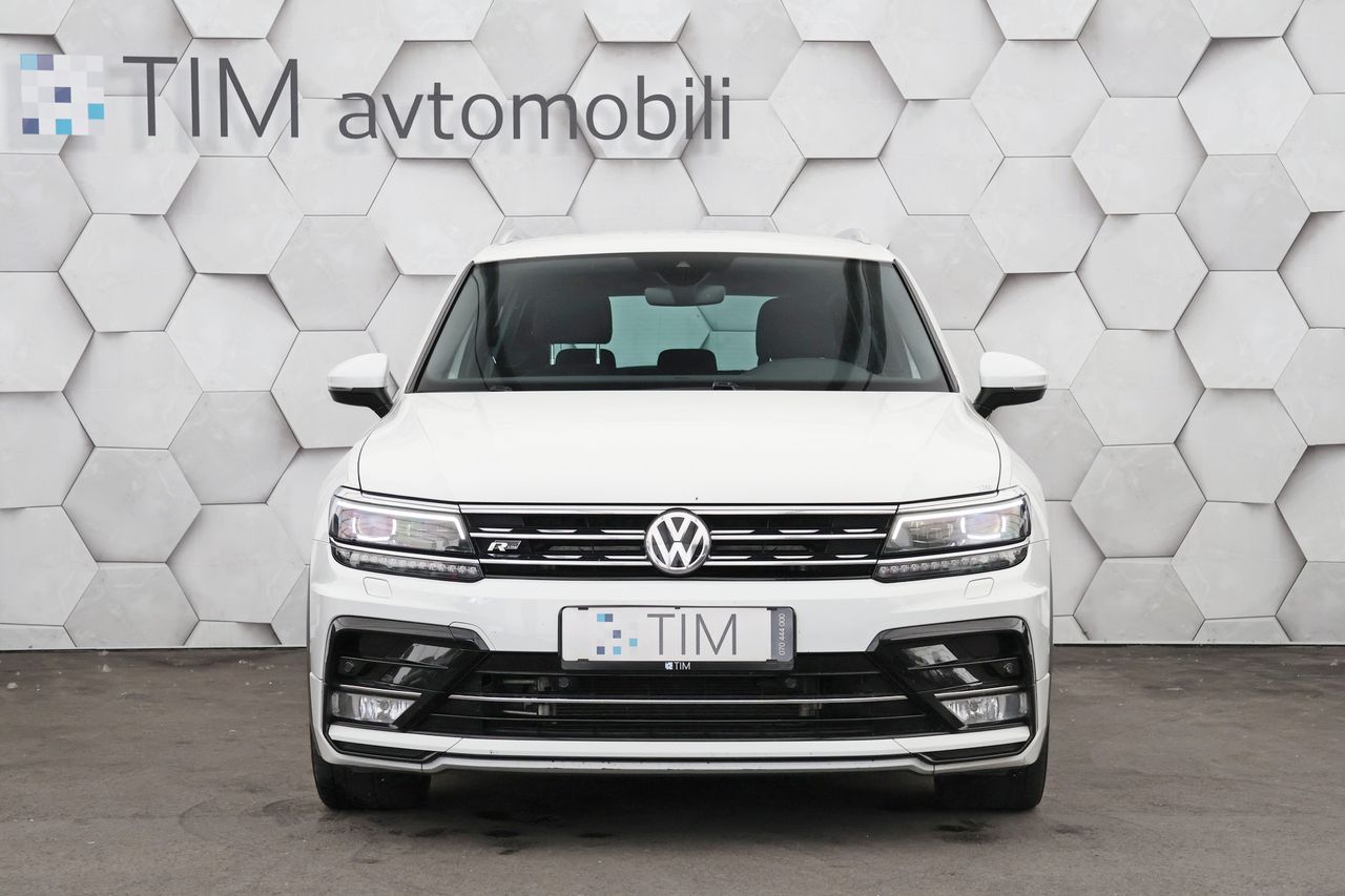 Zunanja slika - VW Tiguan - 2.0 TDI 4-Motion DSG R-Line - 5