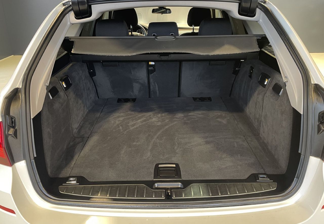 Zunanja slika - BMW Serija 5 - Touring: 520d-HEADUP-VIRTUAL-LANE-NAVI-RADAR-KAMERA-LED- - 6