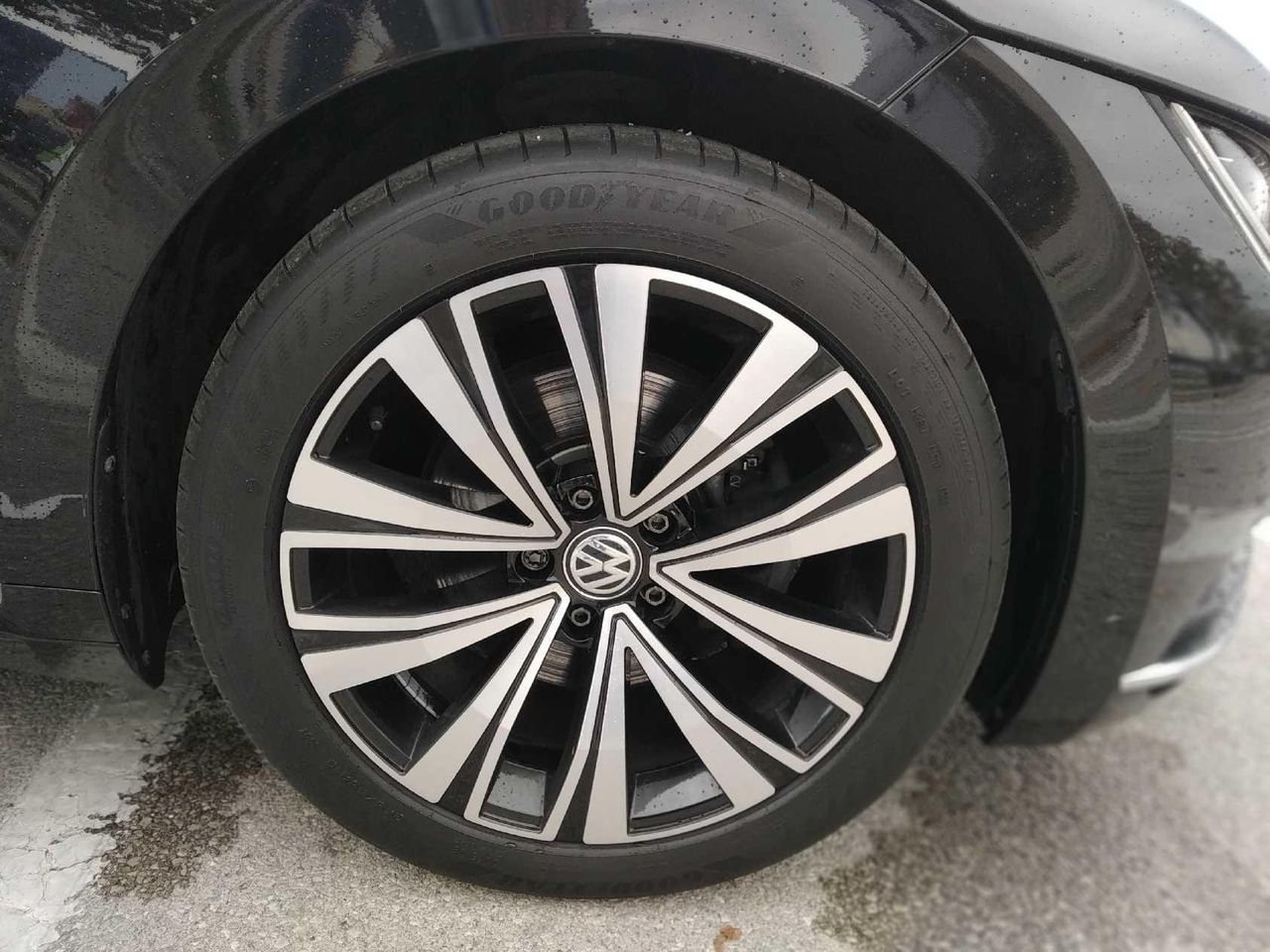 Notranja slika - VW Arteon - 2,0 TDI BMT Elegance DSG - 25