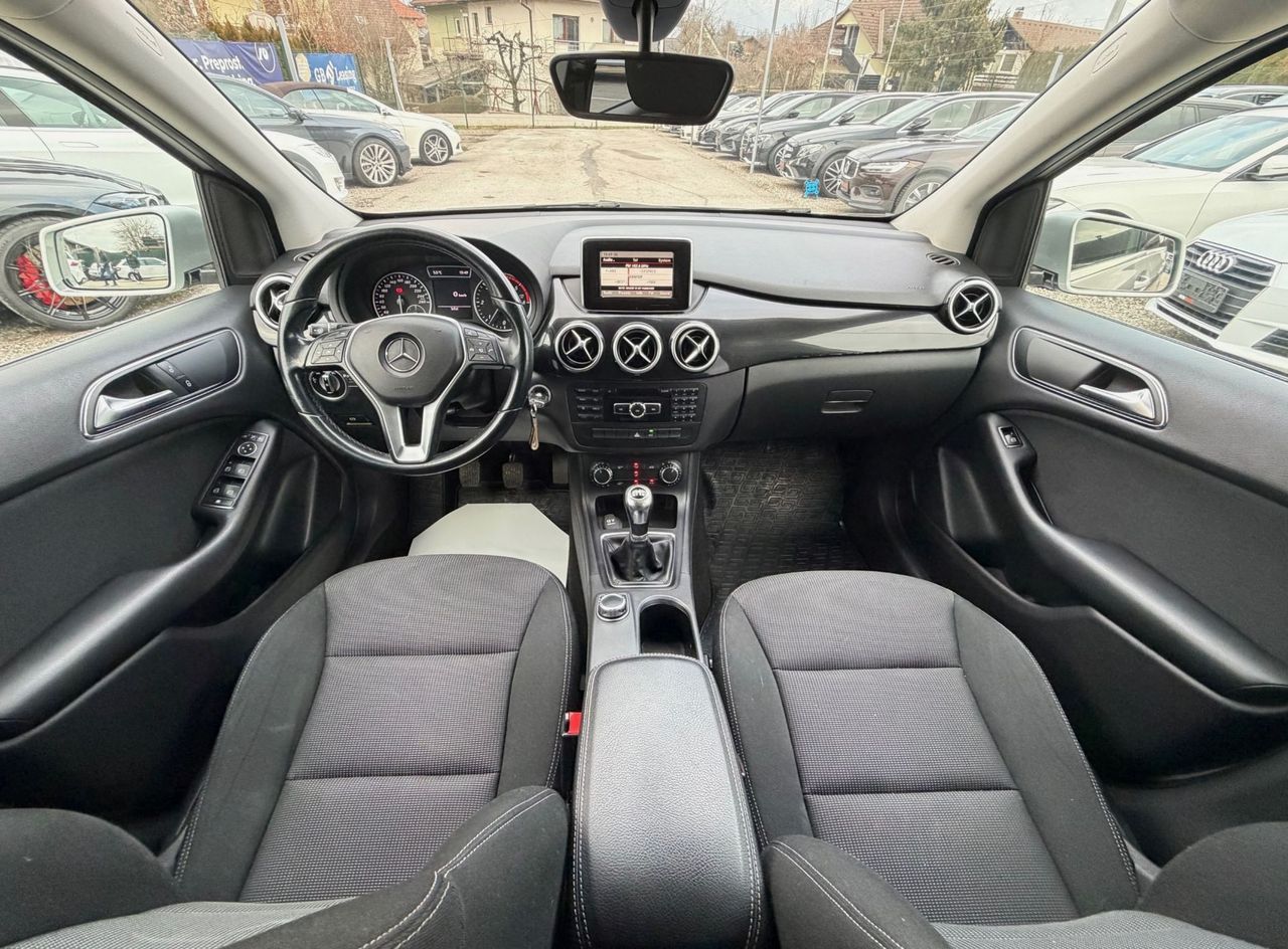 Zunanja slika - Mercedes-Benz B-Razred - B 200 CDI 2.LASTNICA KAMERA TEMPOMAT ALU 17 - 20