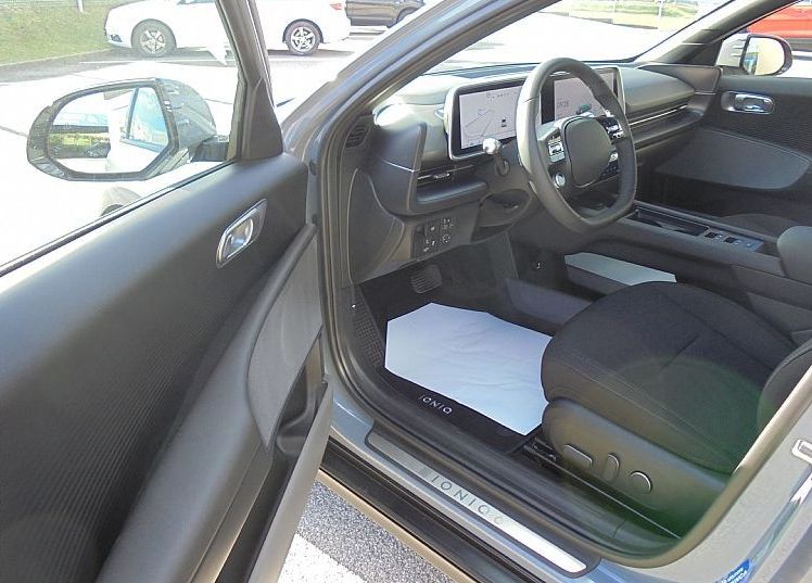 Zunanja slika - Hyundai Ioniq 6 - BEV 77KWH PREMIUM°Winter°elekt.kljuke°AKCIJA° - 6