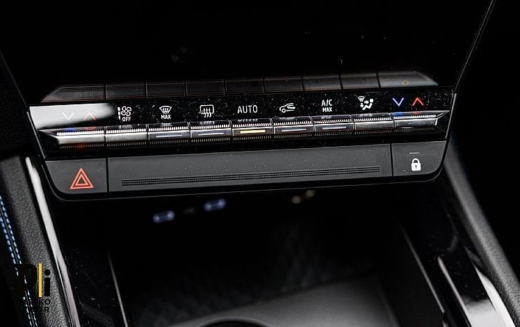 Zunanja slika - Renault Austral - 1.3 MHEV 160 TECHNO ESPRIT ALPINE AUTO - 13