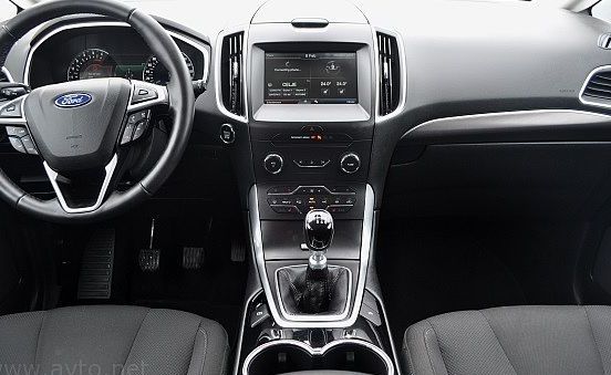 Zunanja slika - Ford S-MAX - 4x4 2.0 TDCi Titanium - 9