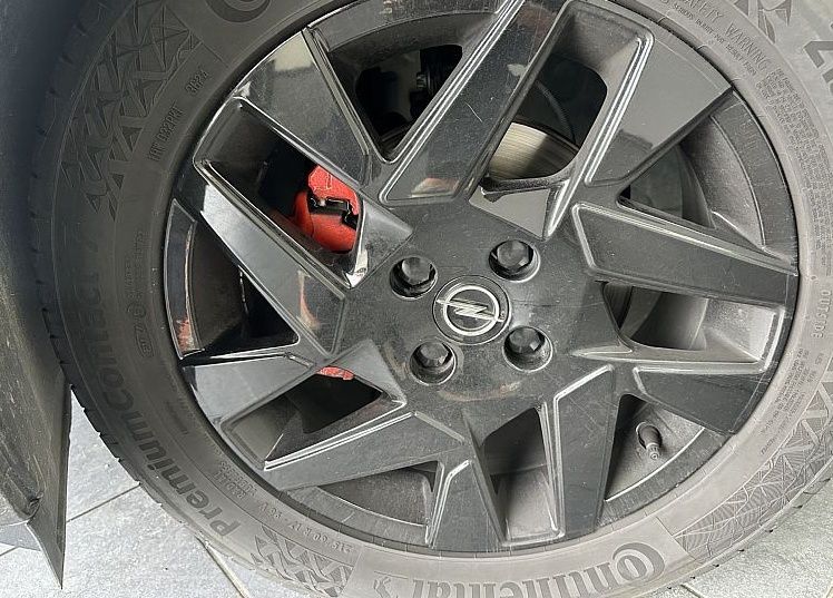 Zunanja slika - Opel Mokka - 1.2 TURBO 96KW GS .USNJE.KAMERA.ŠE 5LET JAMSTVA - 4