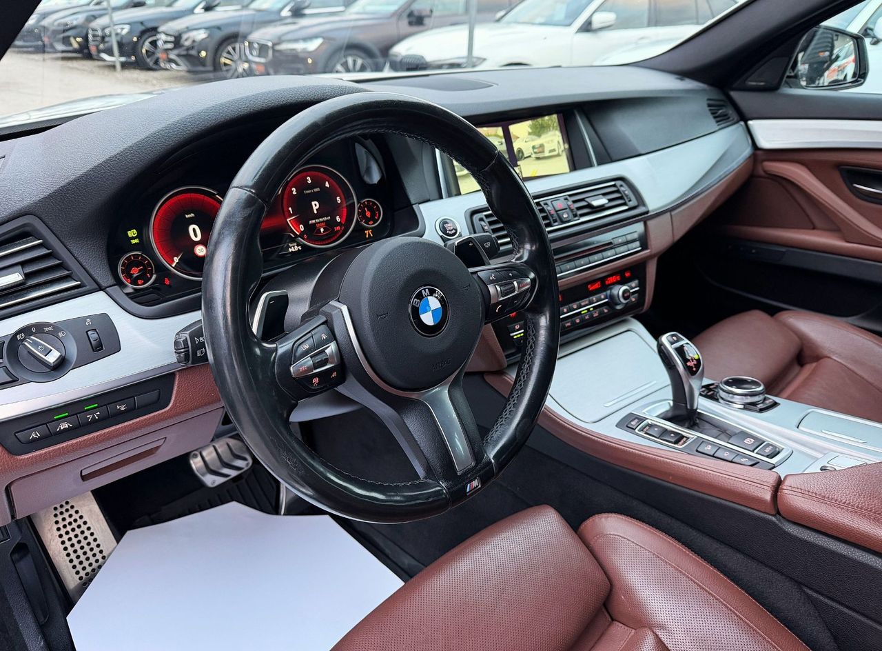 Zunanja slika - BMW Serija 5 - Touring: 530d xDrive M SPORT SLO 1.LASTNIK FULL LED ACC - 14