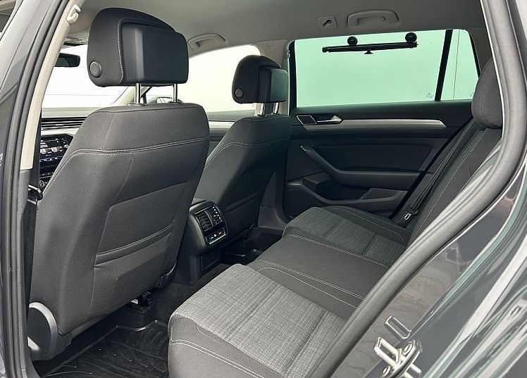 Zunanja slika - VW Passat - Variant 2.0 TDI BMT Elegance DSG-ACC-PDC-KAMERA-ALU16 - 10