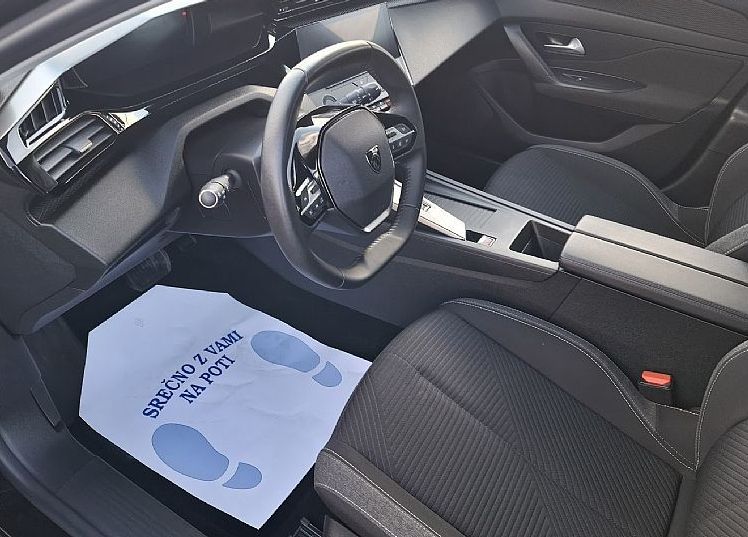 Zunanja slika - Peugeot 308 - 1.2 130KM AUTOMATIC - samo 37.886 kilometrov - 5