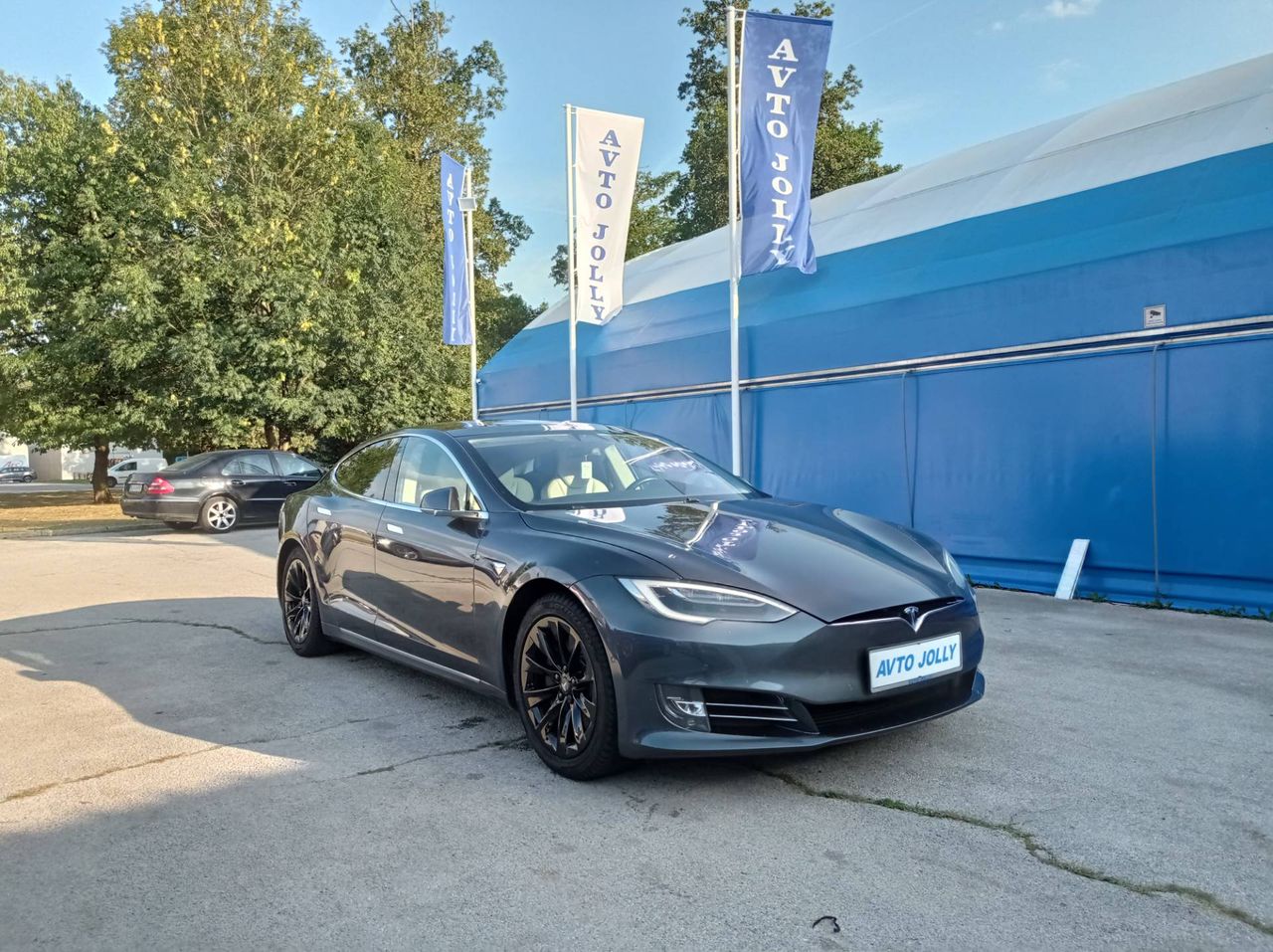 Zunanja slika - Tesla Model S - Model S - 5