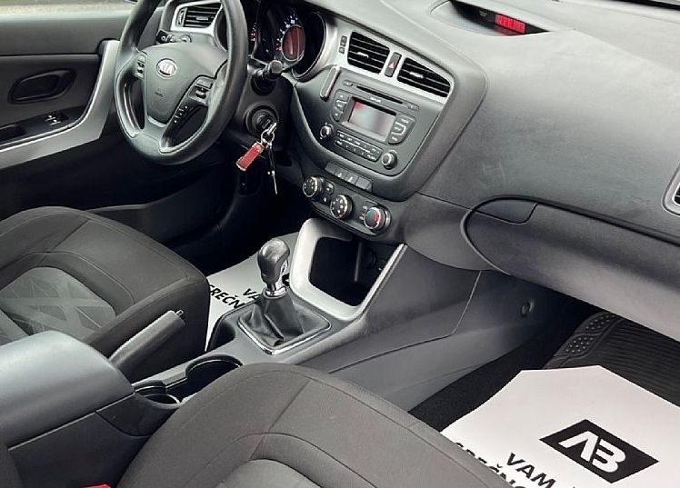 Zunanja slika - KIA Pro_Ceed - 1.4 CVVT+SLO+SAMO 97.888km+USB - 17