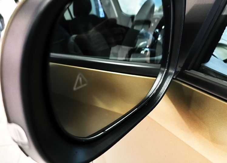 Zunanja slika - Hyundai Inster - 49 kWh CROSS IMPRESSION-AKT.T-MRT.K-360-MATT-VIDEO - 8