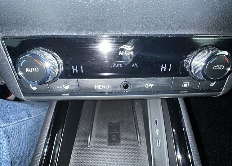 Zunanja slika - Škoda Kamiq - Scout 1.5 TSI 110kW.NEMŠKI.KAMERA.LED.NAVI.2024 - 10