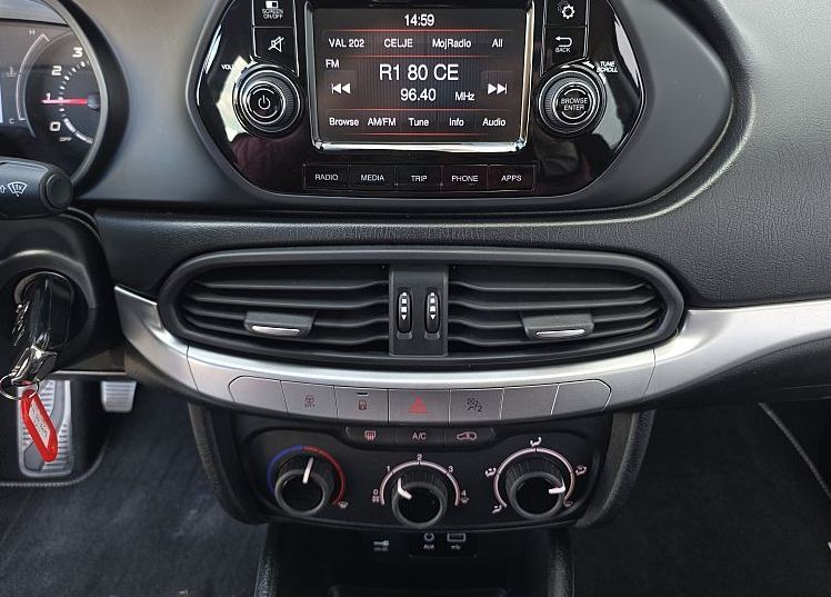 Zunanja slika - Fiat Tipo - 1.4 16v Lounge SLOVENSKI LED•KLIMA•KLJUKA•ODLIČEN• - 11