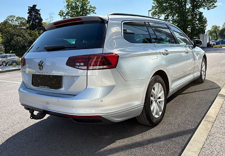 Zunanja slika - VW Passat - Variant 2.0 TDI BMT SCR Business DSG - ODLIČEN - 3