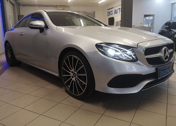 Zunanja slika - Mercedes-Benz E-Razred - E 220 d 4MATIC VELIKA NAVI-USNJE-KAMERA-ALU20-PD.. - 2