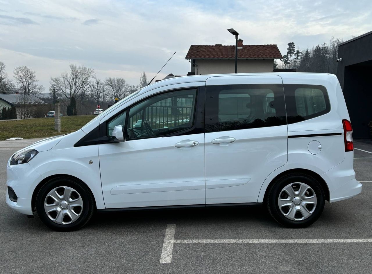 Zunanja slika - Ford Tourneo - Courier 1.5 Tdci SLOVENSKO VOZILO - 1 LASTNIK... - 5