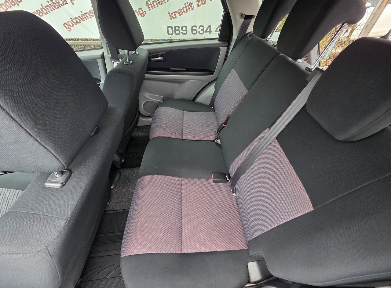 Zunanja slika - Suzuki SX4 - 1.9 TD COMFORT+ 4X4 ABS.KLIMA.CD  LEPO OHRANJEN - 13