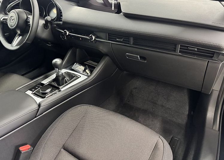 Zunanja slika - Mazda Mazda3 - 2.0 X-186 MHEV CENTER-LINE DESI - 8