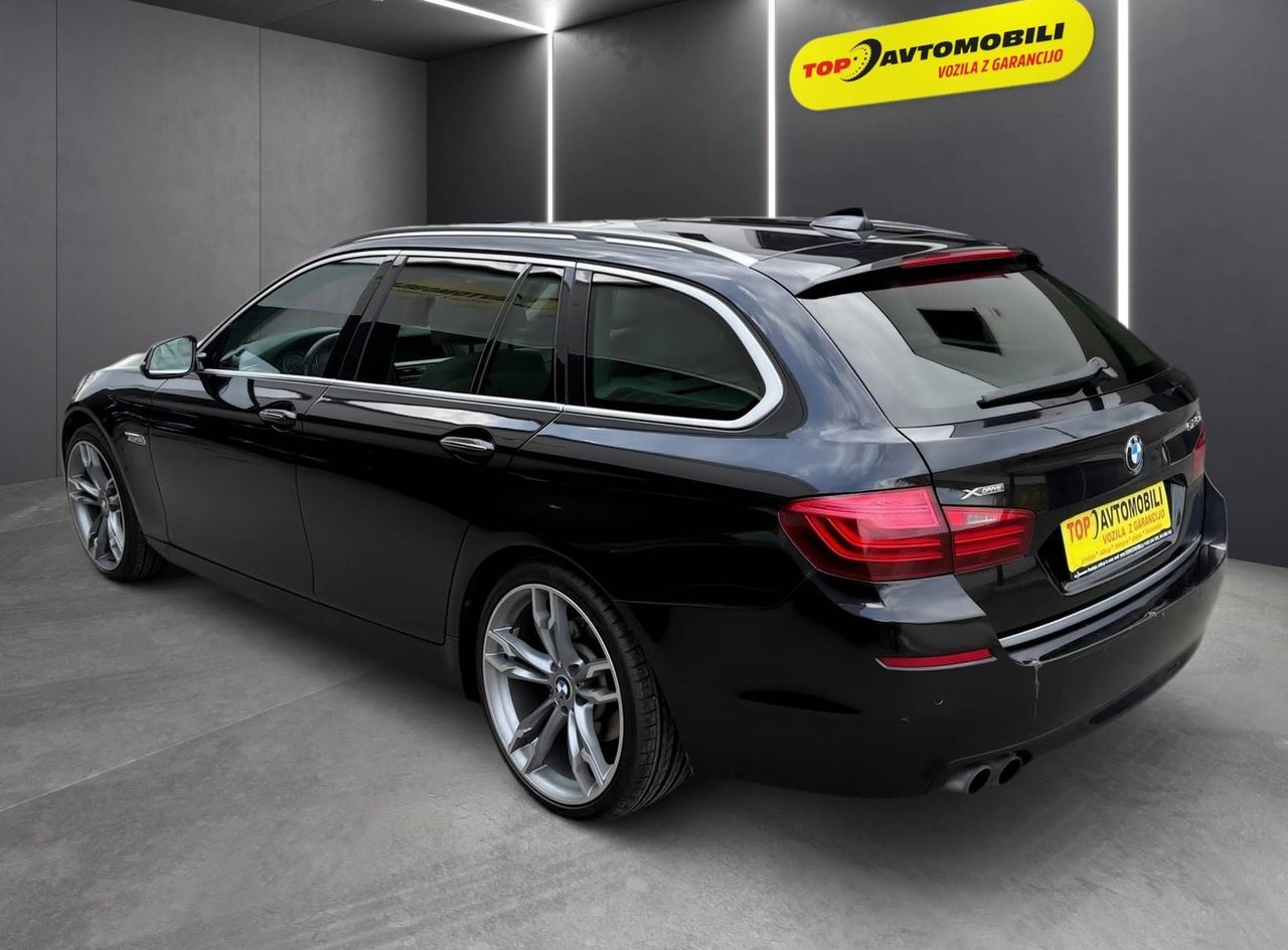 Zunanja slika - BMW Serija 5 - Touring: 525d xDrive BI-XENON ACC NAVI PDC PANO KAM TOP. - 5