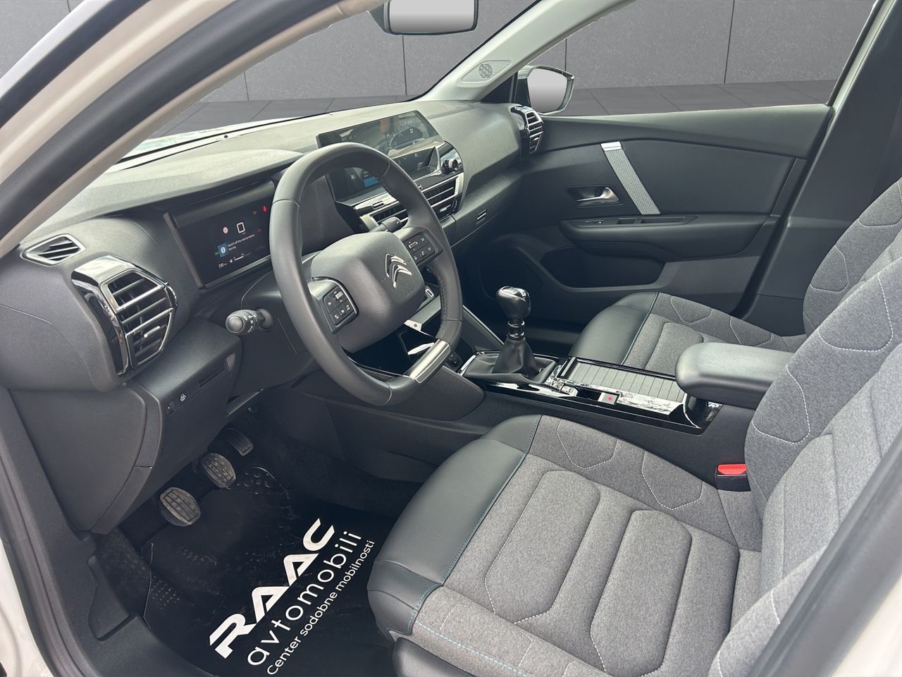 Zunanja slika - Citroën C4 - 1,2 PureTech 130 Feel - 6