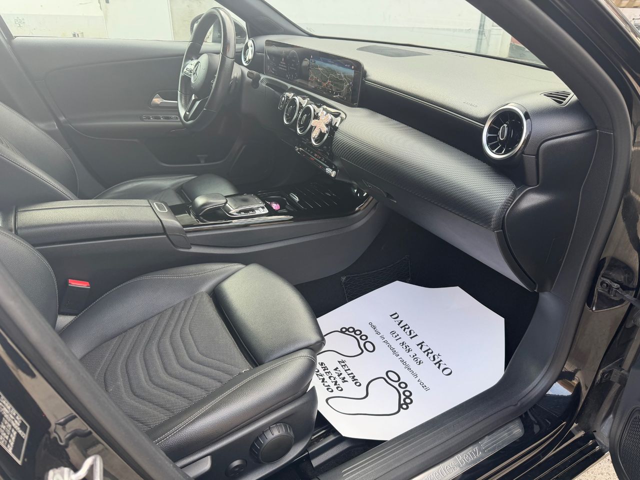 Zunanja slika - Mercedes-Benz A-Razred - 180d LED AUT. WIDESCREEN NAVI KAMERA ALU16 - 9