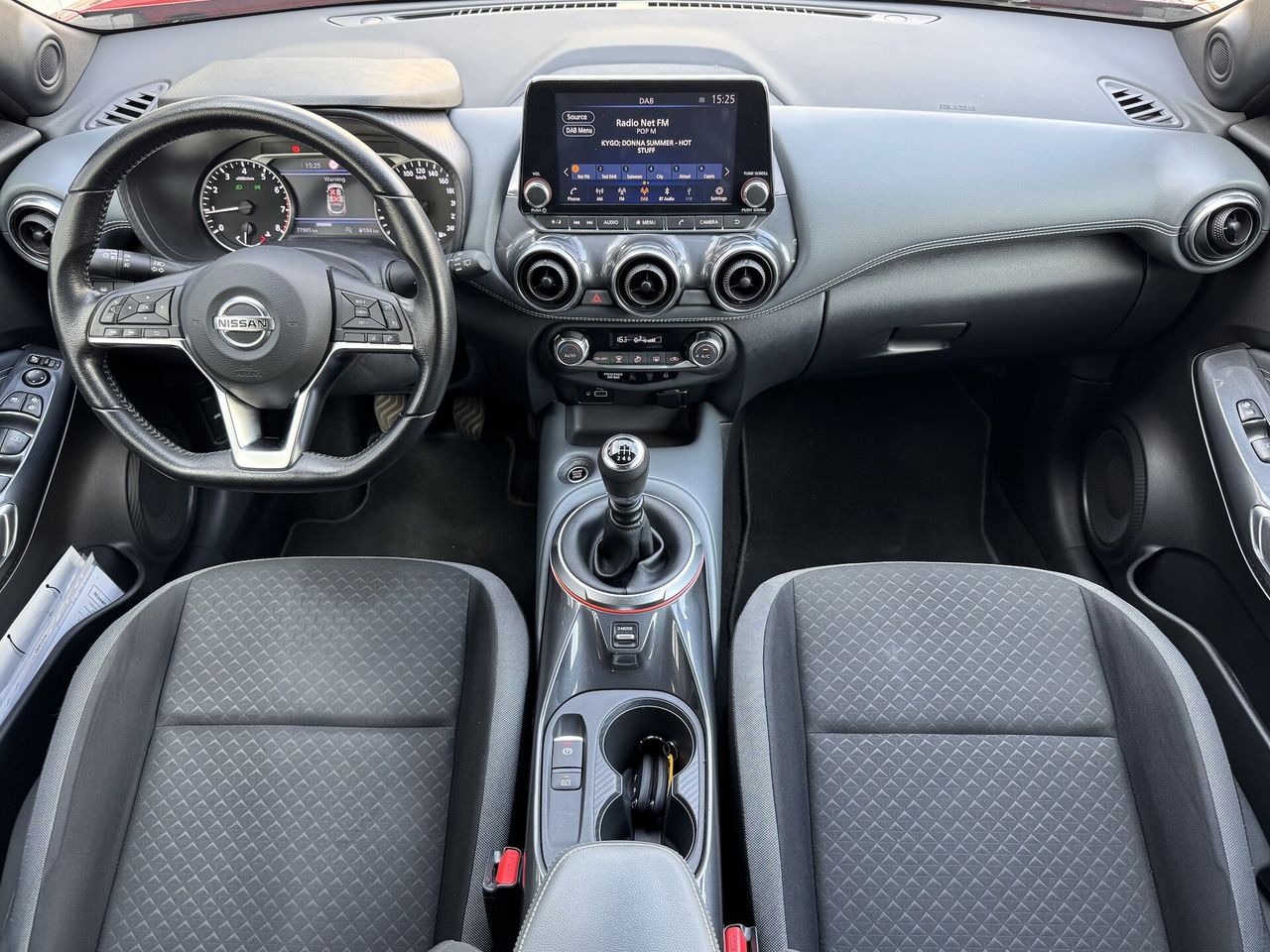 Zunanja slika - Nissan Juke - 1.0 DIG-T 117 ACENTA NOV MODEL SLO FULL LED KAMERA - 14